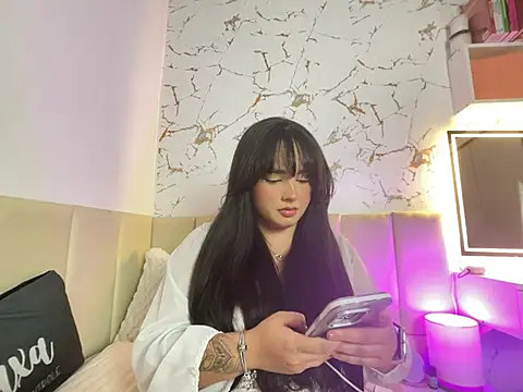 Snapshot of Siennaprivate chatting on 07-21-26, 04:15 Siennaprivate online show from 07-21-26, 04:15