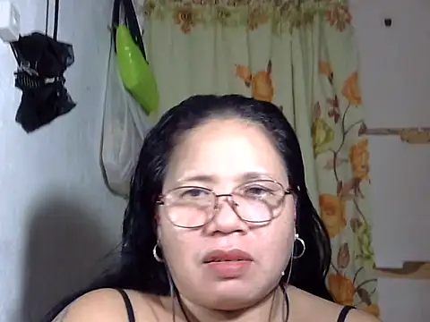 HottyCurlyPeanut online show from 06-12-26, 01:21