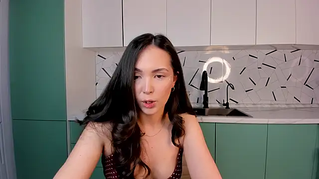 ameliyaa sun online show from 04-29-26, 04:33