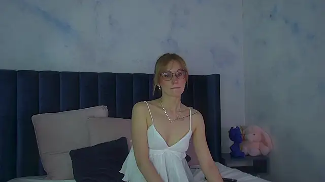 Snapshot of GraceHudsons chatting on 06-02-26, 04:14 GraceHudsons online show from 06-02-26, 04:14