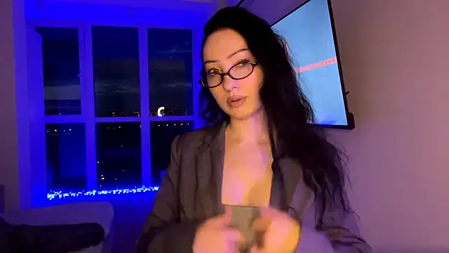 Meow Alika online show from 04-30-26, 05:30