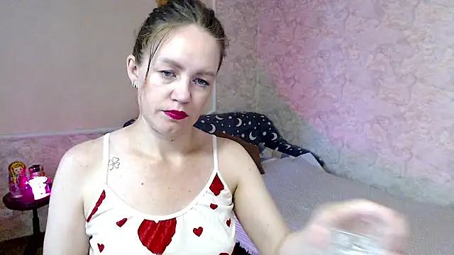Snapshot of Fern_Lust chatting on 07-12-26, 07:32 Fern Lust online show from 07-12-26, 07:32