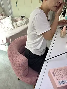 diudiubaobei  online show from 04-28-26, 04:50