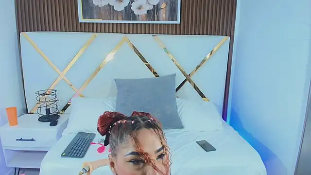 Mariana Martinez 1 online show from 04-15-26, 09:15