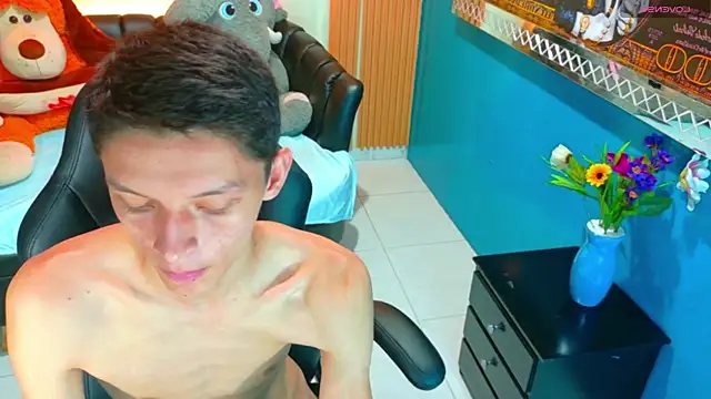 BlurEyes1 online show from 04-17-26, 07:50