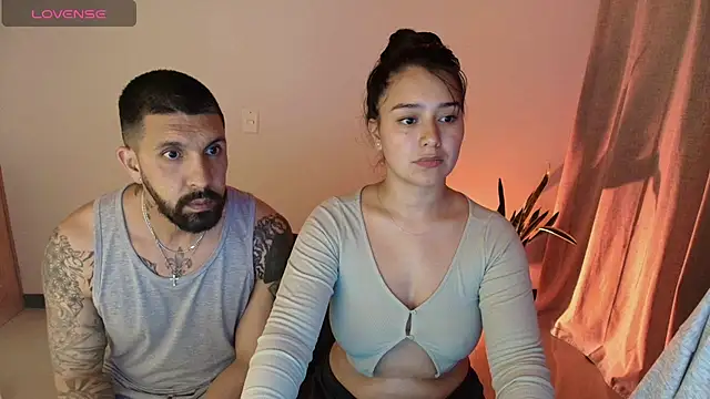 Alyssa and DAngelo online show from 05-04-26, 01:56