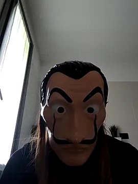 Ninileo online show from 04-28-26, 09:25