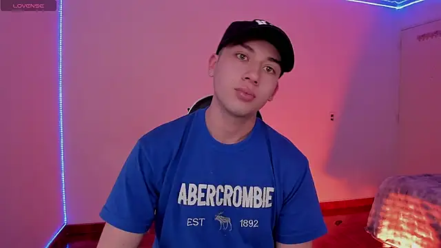 OLIVER K online show from 04-26-26, 09:45