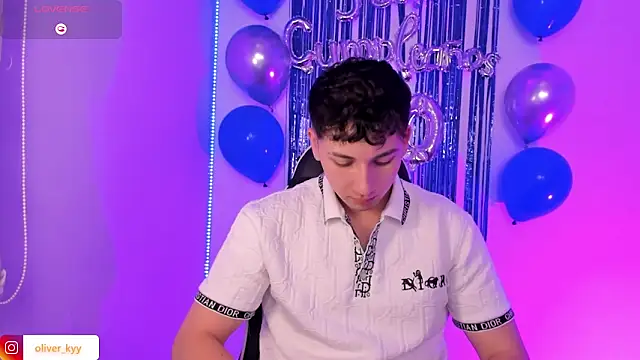 OLIVER K online show from 06-11-26, 12:32