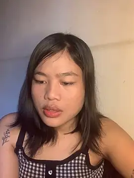 Haniichan online show from 04-21-26, 06:20