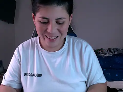 katiaerotic online show from 04-19-26, 01:54