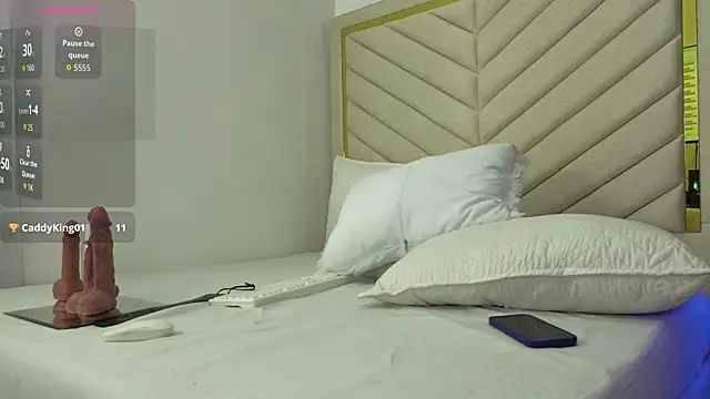 Alahia 25 online show from 04-23-26, 12:29