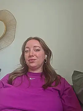 arielsweetieee online show from 07-19-26, 10:52