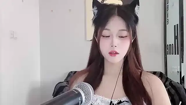 KiKi-011 online show from 06-02-26, 07:21