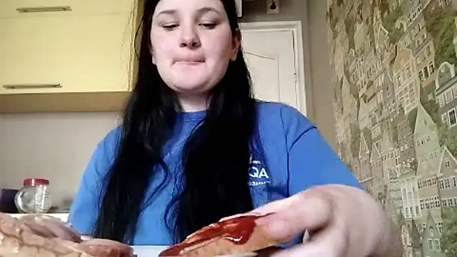 Snapshot of BeatriceMolands chatting on 04-30-26, 06:42 BeatriceMolands online show from 04-30-26, 06:42
