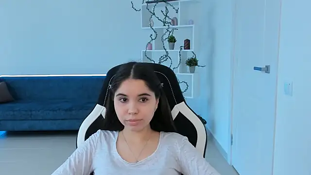 PilarRusko online show from 04-18-26, 09:13