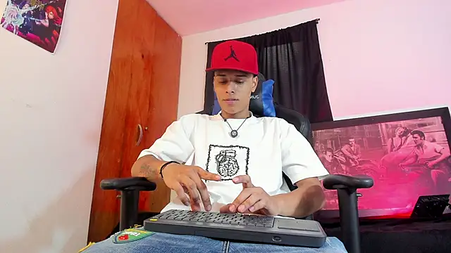 alessandroferrer online show from 06-08-26, 08:31