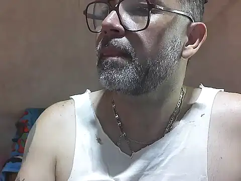 Snapshot of CarlossexVen chatting on 05-03-26, 03:29 CarlossexVen online show from 05-03-26, 03:29