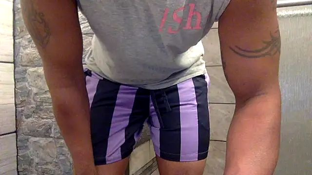 Snapshot of mrgudlukin chatting on 10-11-25, 09:46 mrgudlukin online show from 10-11-25, 09:46