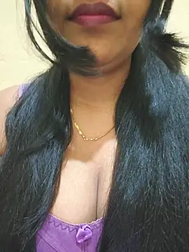 Snapshot of Newragini chatting on 06-14-26, 08:33 Newragini online show from 06-14-26, 08:33