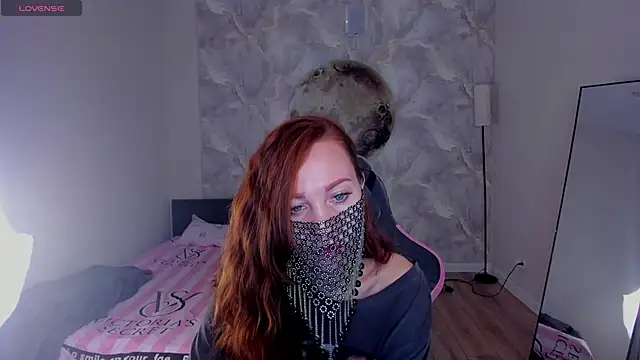 Margo Kelly online show from 06-18-26, 01:06