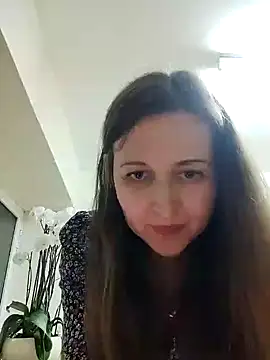 irresistibelle online show from 04-21-26, 01:42