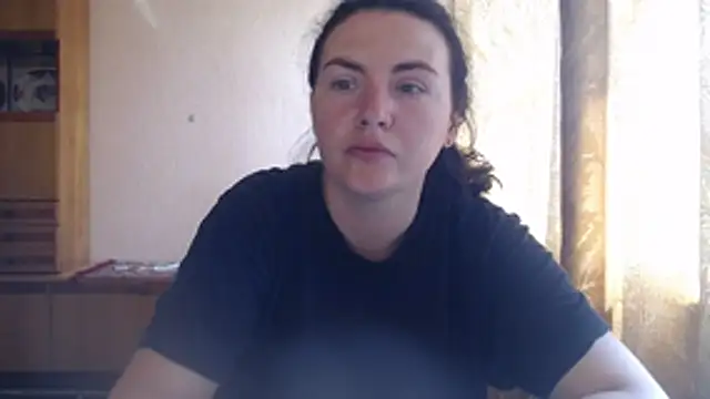 Snapshot of AlinaxJames chatting on 06-23-26, 11:52 AlinaxJames online show from 06-23-26, 11:52