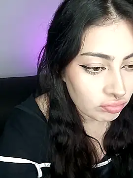 cattvalentinee online show from 04-18-26, 02:04