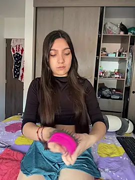 Soffy 20 online show from 04-23-26, 06:32