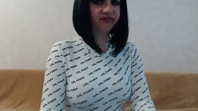 Isabella15689 online show from 04-26-26, 05:05