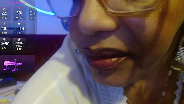 Sweet-Mommy-Milf online show from 05-02-26, 01:21