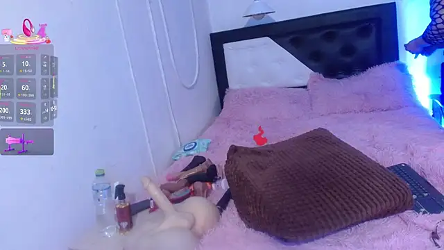 Snapshot of Sweet-Mommy-Milf chatting on 07-21-26, 01:30 Sweet-Mommy-Milf online show from 07-21-26, 01:30