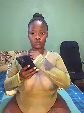 TheEmpressLushXO online show from 04-21-26, 08:42