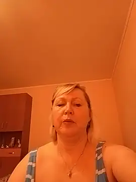 Snapshot of I_amVeronicle chatting on 06-26-26, 12:42 I amVeronicle online show from 06-26-26, 12:42