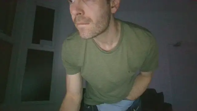 frenchbdmaninlondon online show from 04-18-26, 10:32