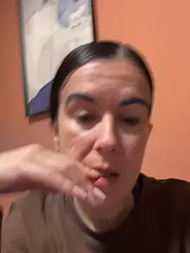 dulceflor25 online show from 05-12-26, 01:08