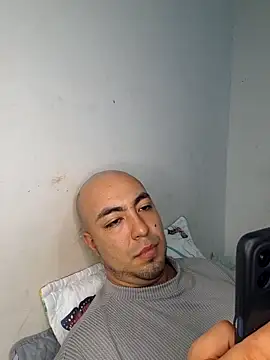 Angel Iron69 online show from 05-06-26, 03:02