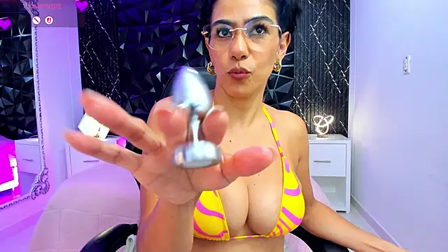 MandyFisher online show from 07-11-26, 07:49
