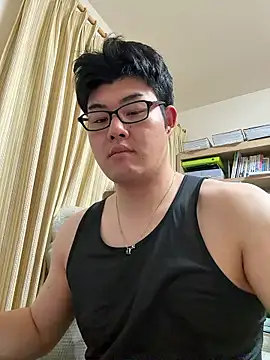 Snapshot of shun_201 chatting on 05-09-26, 04:01 shun 201 online show from 05-09-26, 04:01
