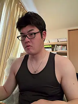 Snapshot of shun_201 chatting on 05-16-26, 02:30 shun 201 online show from 05-16-26, 02:30