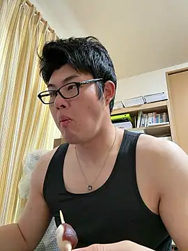 Snapshot of shun_201 chatting on 05-29-26, 03:15 shun 201 online show from 05-29-26, 03:15