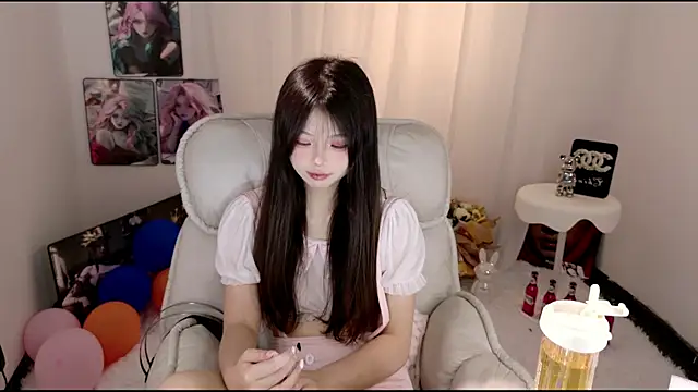 Snapshot of ChuYI-007 chatting on 05-27-26, 08:44 ChuYI-007 online show from 05-27-26, 08:44