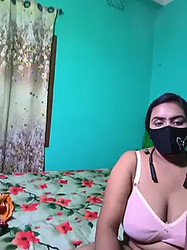 Hot Cupole online show from 06-24-26, 07:40