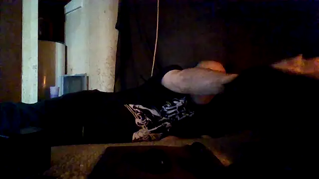 Nightshade1195 online show from 05-20-26, 08:37