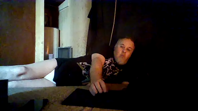 Nightshade1195 online show from 06-10-26, 01:50