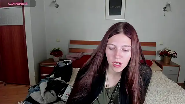 MaryRapunzel online show from 04-29-26, 07:09