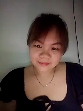 Snapshot of Truxcy1 chatting on 04-28-26, 02:11 Truxcy1 online show from 04-28-26, 02:11