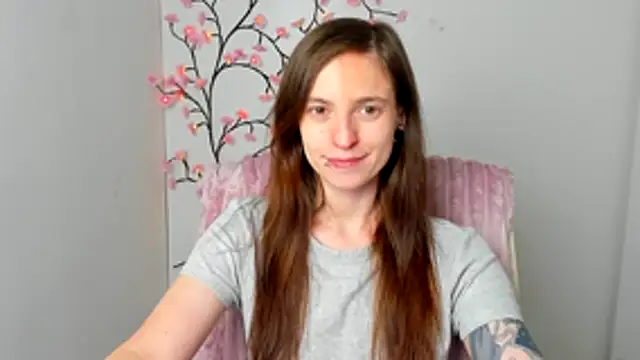 Snapshot of Luna_Tantra chatting on 05-21-26, 12:45 Luna Tantra online show from 05-21-26, 12:45