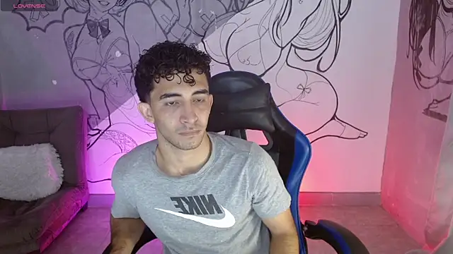 caius bigcock1 online show from 04-24-26, 12:07