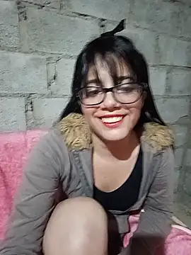 Snapshot of Dayii_sweet chatting on 05-27-26, 09:45 Dayii sweet online show from 05-27-26, 09:45